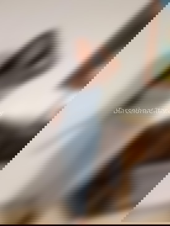 Nicol, jovencita colombiana. 643202573. Citas en BARCELONA, BARCELONA. www.barcelonacitas.es.