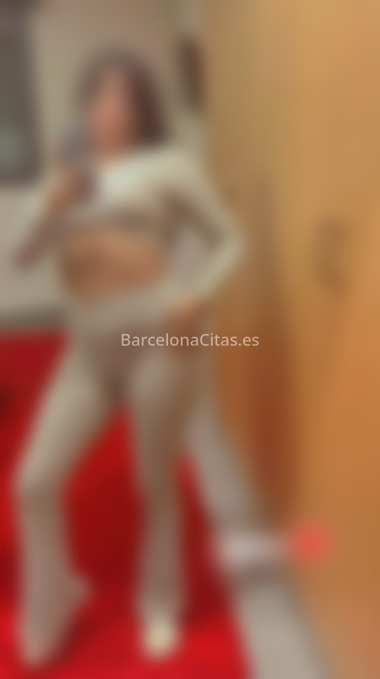 Fiorella, latina 26 años. 637177469. Citas en BARCELONA, BARCELONA. www.barcelonacitas.es.