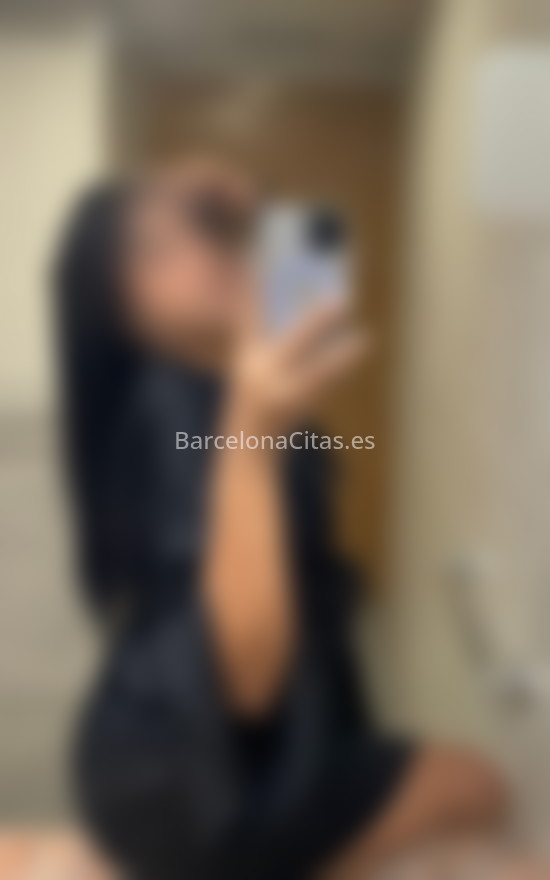 Fiorella, latina 26 años. 637177469. Citas en BARCELONA, BARCELONA. www.barcelonacitas.es.