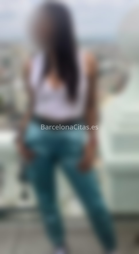 Candela, con ganas de disfrutar. 677246269. Citas en BARCELONA, BARCELONA. www.barcelonacitas.es.