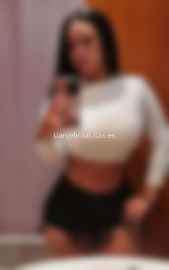 Karol, masajista simpática de buen rollo. 603346850. Citas en BARCELONA, BARCELONA. www.barcelonacitas.es.