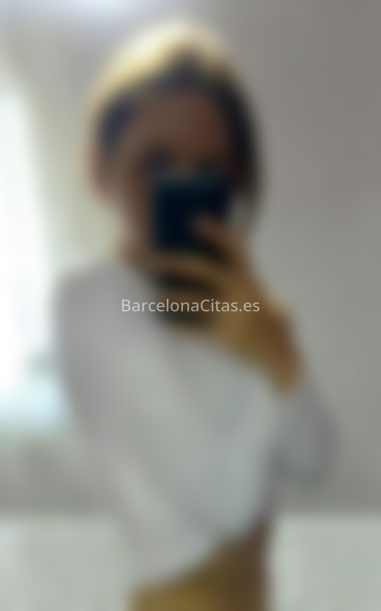 Lara, trans española. 687784615. Citas en BARCELONA, BARCELONA. www.barcelonacitas.es.