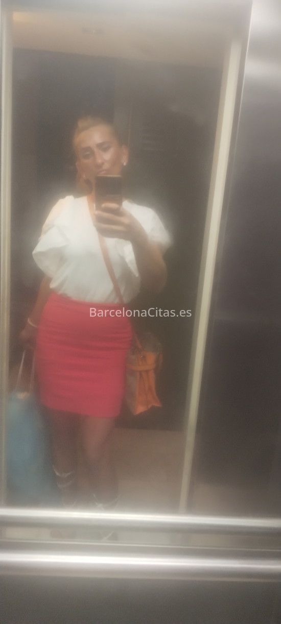 Aliza, mujer húngara. 670411778. Citas en BARCELONA, BARCELONA. www.barcelonacitas.es.