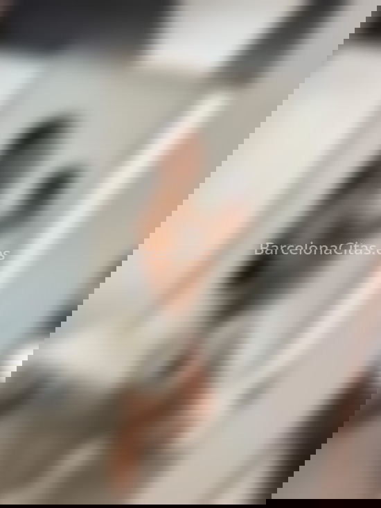 Dulce, jovencita colombiana sin límites. 624233306. Citas en BARCELONA, BARCELONA. www.barcelonacitas.es.
