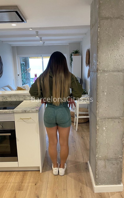 Lulú Angelie, joven trans brasileña . 656385719. Citas en BARCELONA, BARCELONA. www.barcelonacitas.es.