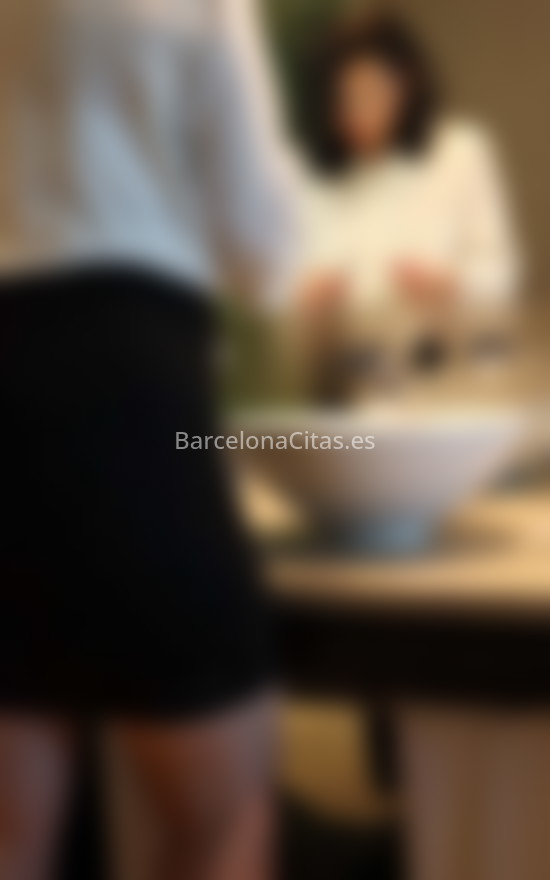 Aida, chica implicada. 627230117. Citas en BARCELONA, BARCELONA. www.barcelonacitas.es.