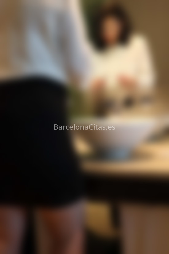 Aida, chica implicada. 627230117. Citas en BARCELONA, BARCELONA. www.barcelonacitas.es.