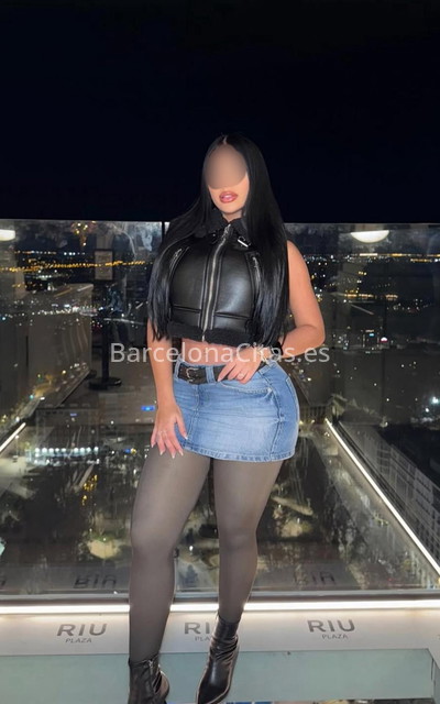 Angelina, joven colombiana. 607339539. Citas en BARCELONA, BARCELONA. www.barcelonacitas.es.
