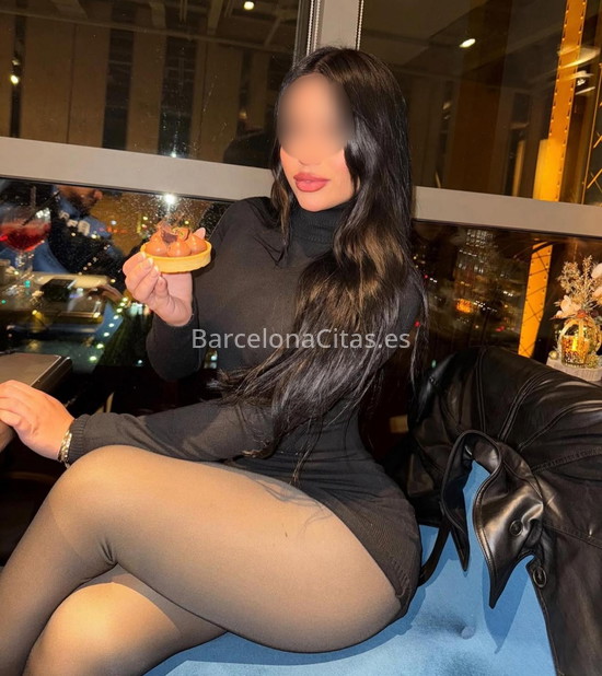 Angelina, joven colombiana. 607339539. Citas en BARCELONA, BARCELONA. www.barcelonacitas.es.
