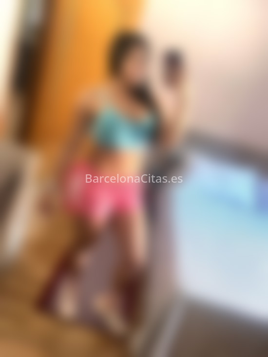 Emily. masajista profesional . 647275876. Citas en BARCELONA, BARCELONA. www.barcelonacitas.es.