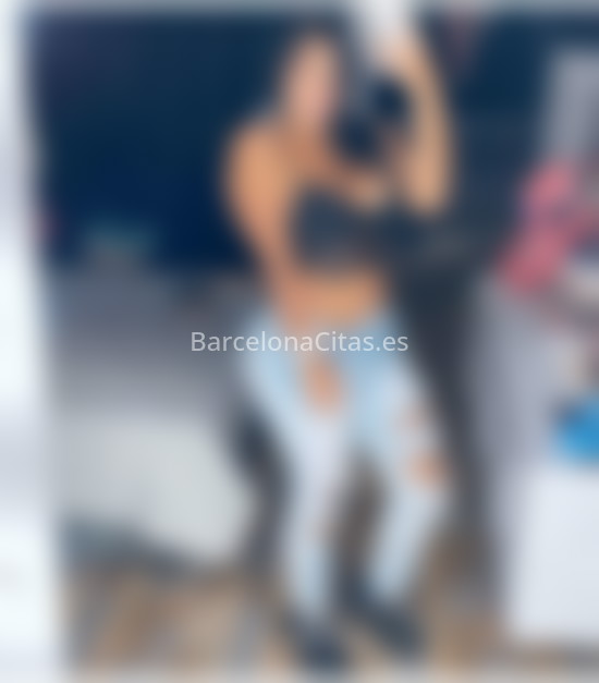 Emily. masajista profesional . 647275876. Citas en BARCELONA, BARCELONA. www.barcelonacitas.es.