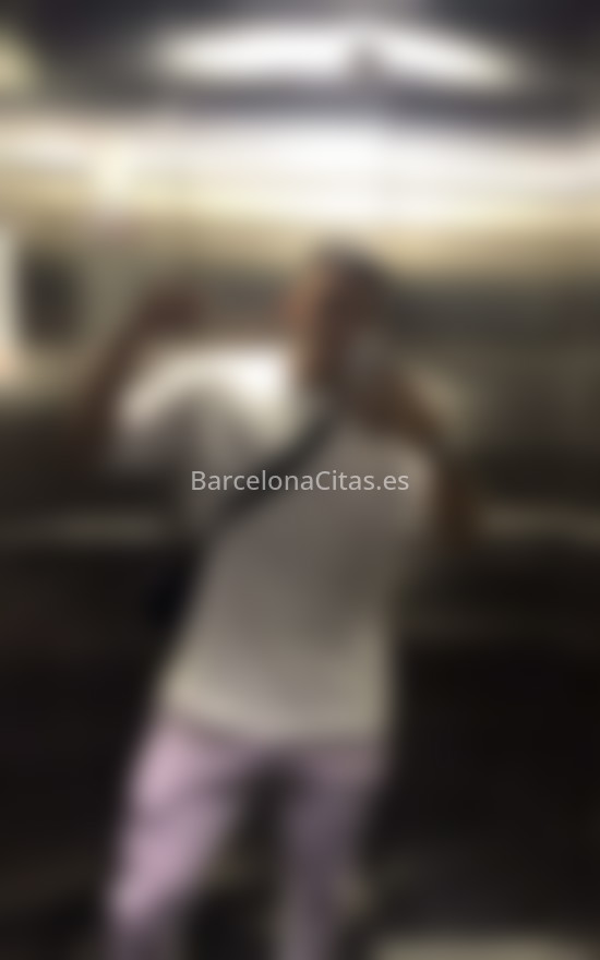 Ángel, 21 años, deportista . 682841613. Citas en BARCELONA, BARCELONA. www.barcelonacitas.es.