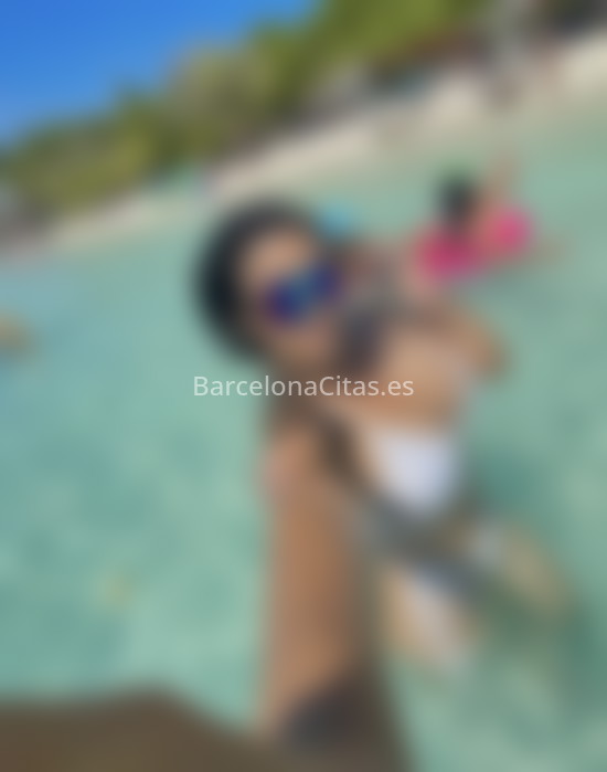Kendra, latina jovencita . 695992600. Citas en BARCELONA, BARCELONA. www.barcelonacitas.es.