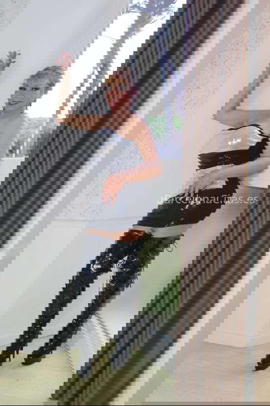 Luana, rubia trans. 687268598. Citas en BARCELONA, BARCELONA. www.barcelonacitas.es.