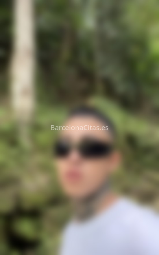 Aron, jovencito colombiano tatuado. 624512587. Citas en BARCELONA, BARCELONA. www.barcelonacitas.es.