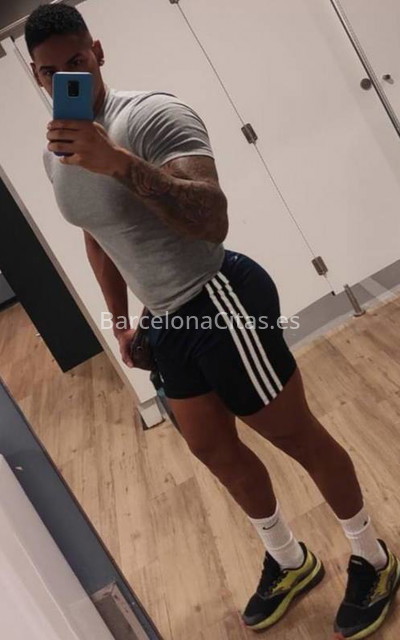 Emiliano. 624151192. Citas en BARCELONA, BARCELONA. www.barcelonacitas.es.