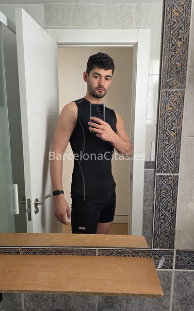 Jose, joven venezolano. 604966642. Citas en BARCELONA, BARCELONA. www.barcelonacitas.es.