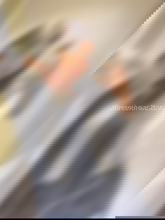 Luz, exótica jovencita. 691682251. Citas en BARCELONA, BARCELONA. www.barcelonacitas.es.