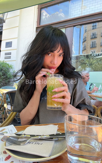 Alena, from Thailand. 691776278. Citas en BARCELONA, BARCELONA. www.barcelonacitas.es.